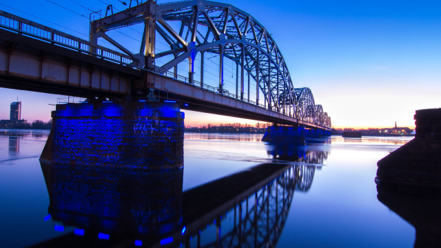 Bridge river boat building sunset free wallpaper - medium preview image