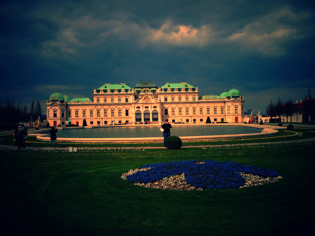 Large building fountain cloudy sky #4 free wallpaper - medium preview image