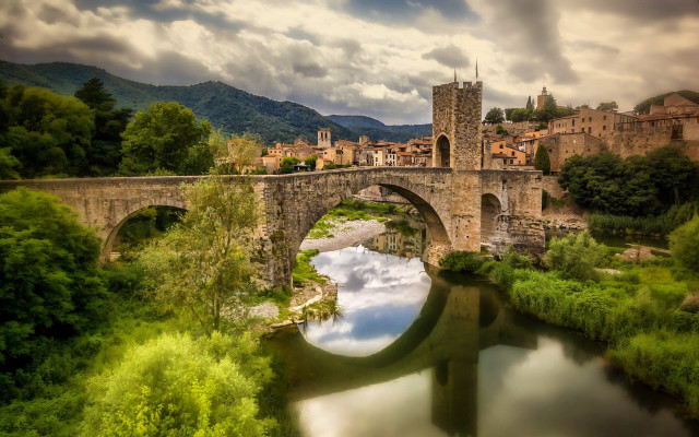 Bridge river castle cloudy sky #5 free wallpaper - medium preview image