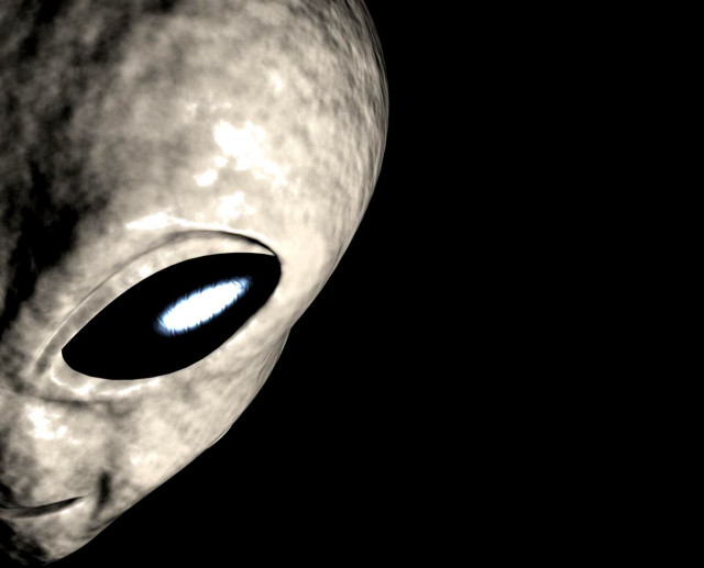 Alien blue eyes black background free wallpaper - medium preview image