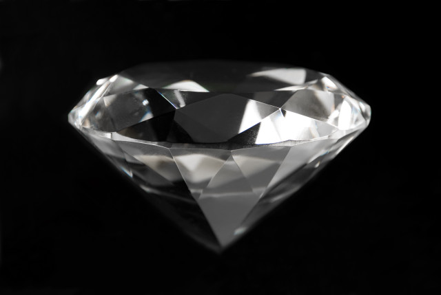Diamond dark black background elegant free wallpaper - medium preview image
