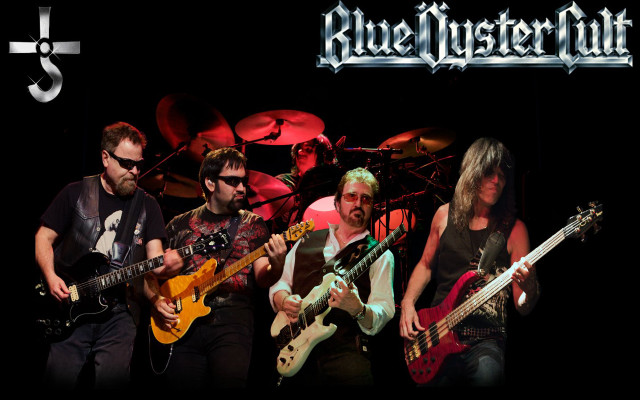 Guitarists stage performance black background free wallpaper - medium preview image