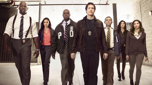 Group people building man tie free wallpaper for desktop - medium preview image
