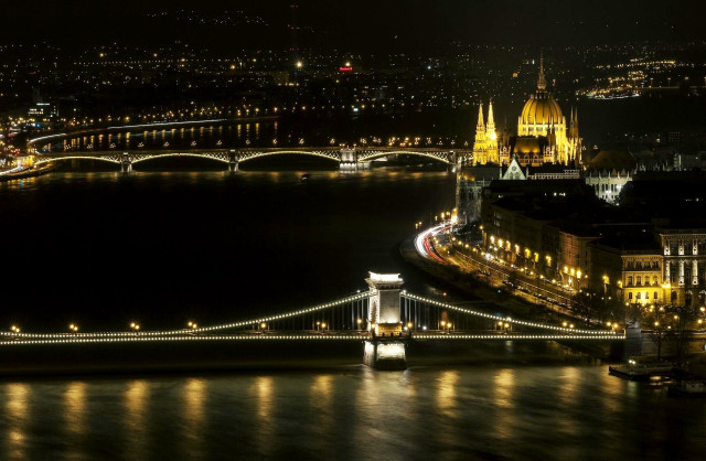 Night view bridge city lights free wallpaper - medium preview image