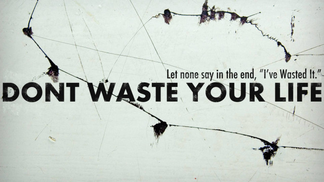Broken glass quote on it free wallpaper - medium preview image