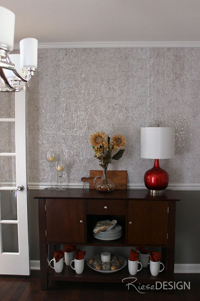 Table vase flowers ladder lamp free wallpaper - medium preview image