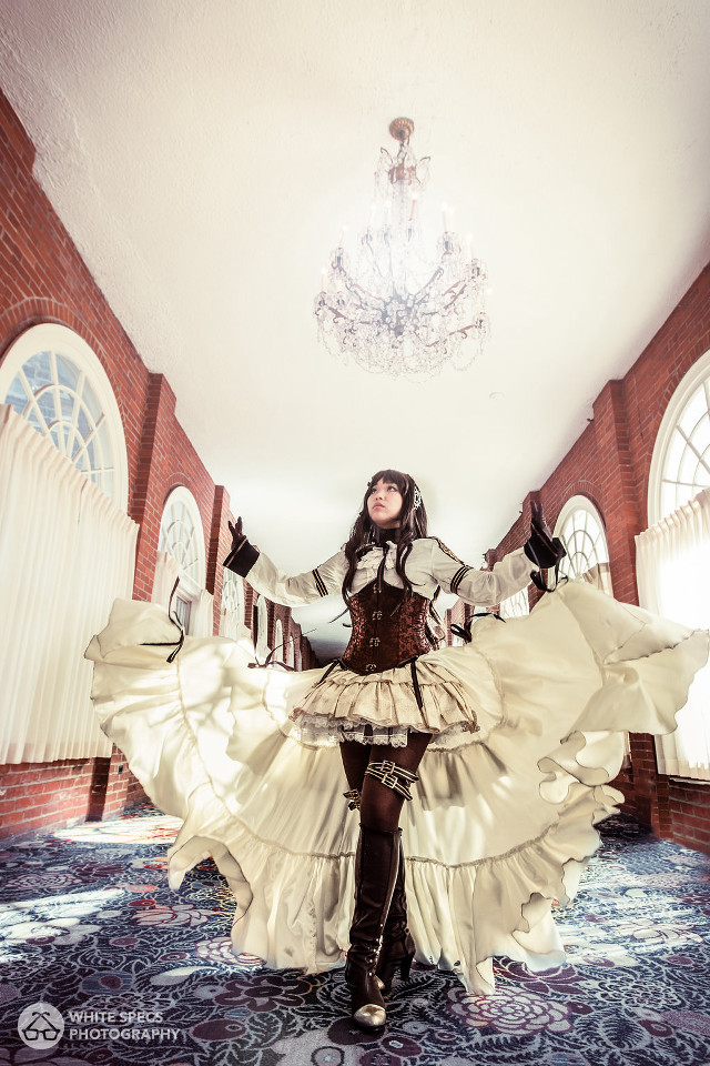 Woman white dress standing room free wallpaper - medium preview image