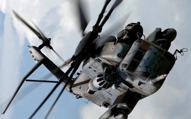 Military helicopter cloudy sky propellers #5 free wallpaper - medium preview image