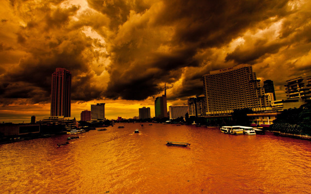 River boats cloudy sky cityscape free wallpaper - medium preview image
