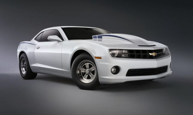 White car black hood gray #2 free wallpaper - medium preview image