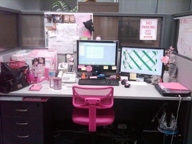 Desk computer pink chair pink free wallpaper - medium preview image