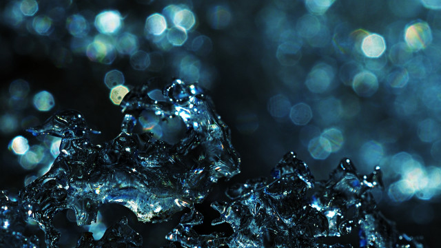 Ice crystals closeup blurry background free wallpaper - medium preview image