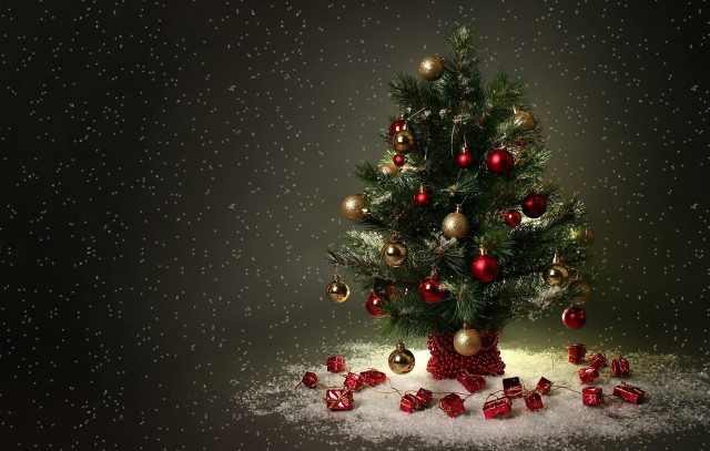 Christmas tree presents snow falling #2 free wallpaper - medium preview image