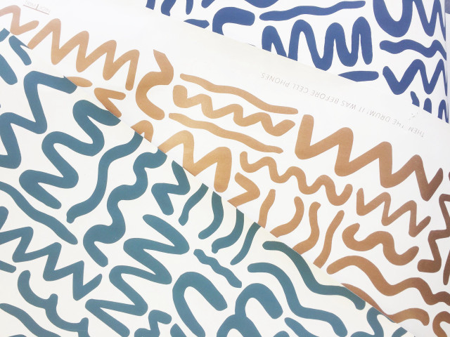 Close up wall patterns clock free wallpaper - medium preview image