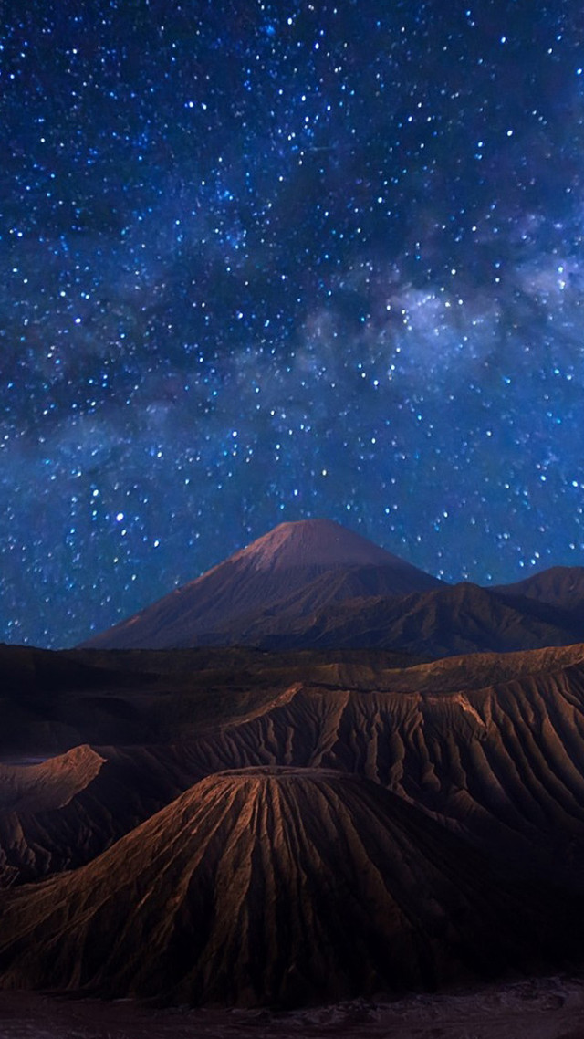 Night sky stars mountain range #4 free wallpaper - medium preview image