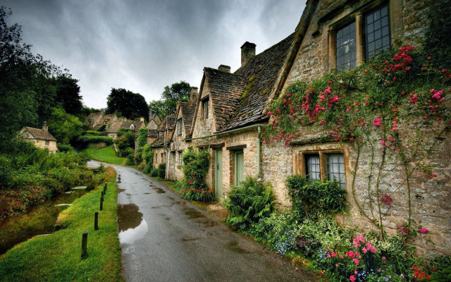 Stone houses flower street evgeny free wallpaper - medium preview image