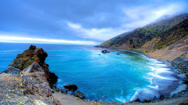 Beach mountain water foreground scenery #2 free wallpaper - medium preview image