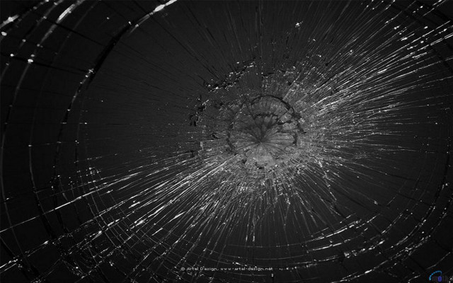 Broken glass window hole center free wallpaper - medium preview image