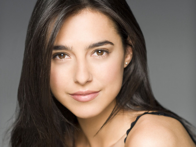 Araceli gilbert leesha hannigan hyperrealism free wallpaper - medium preview image