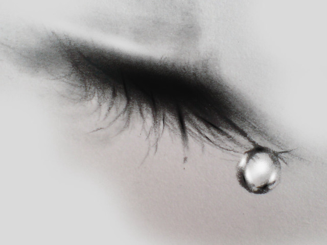 Water drop charcoal eyelid moon free wallpaper - medium preview image