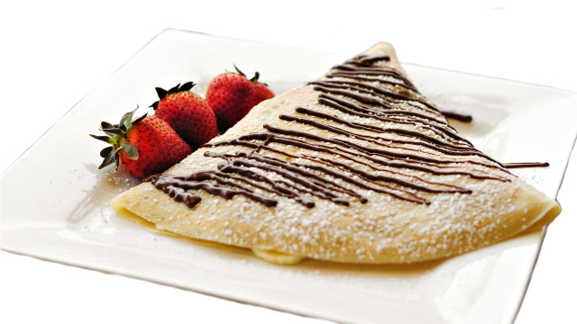Pastry strawberries chocolate drizzle plate free wallpaper - medium preview image