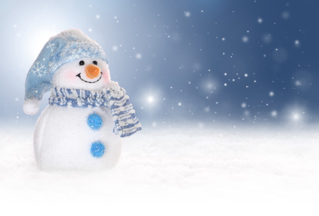 Snowman blue hat scarf snow free wallpaper - medium preview image