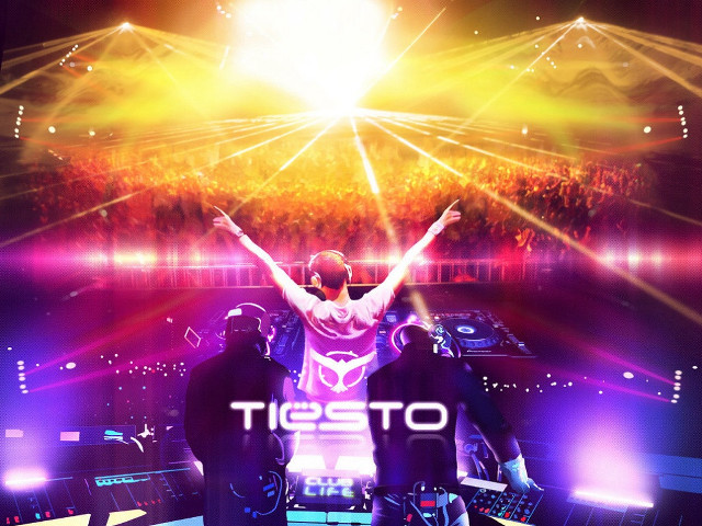 Man standing stage arms in #2 free wallpaper - medium preview image