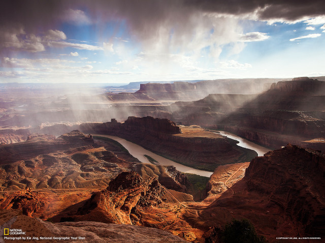 River canyon mountains clouds sunbeam free wallpaper - medium preview image