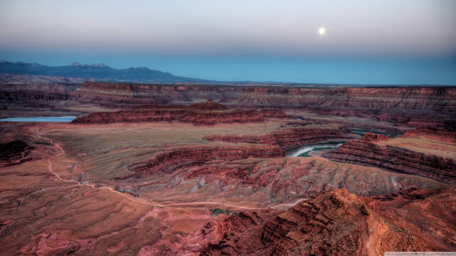 Canyon lake moon sky view free wallpaper - medium preview image