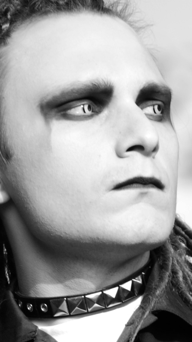 Man spiked collar black leather free wallpaper - medium preview image