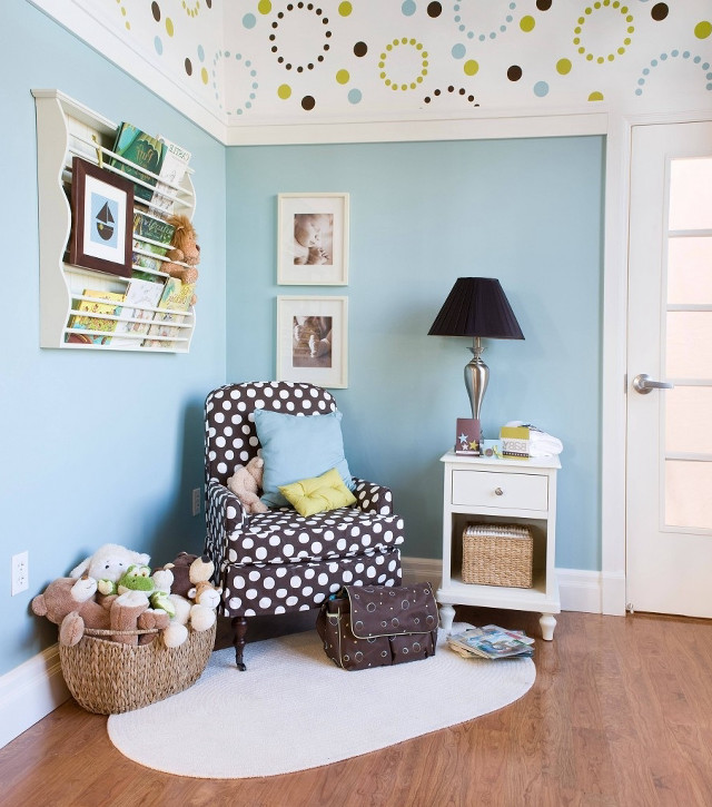 Artistic room objects polka dots free wallpaper - medium preview image
