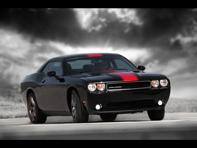 Black red car red stripe #2 free wallpaper - medium preview image