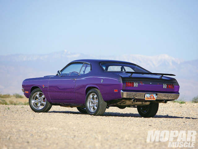 Purple car desert mountains clear free wallpaper - medium preview image