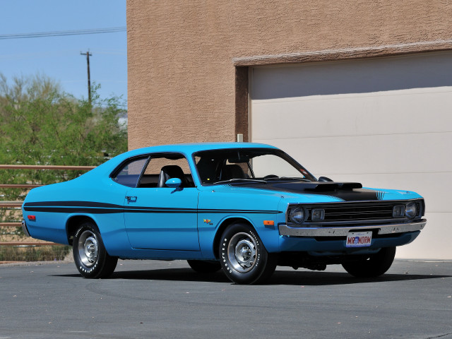 Blue car parking lot garage free wallpaper - medium preview image