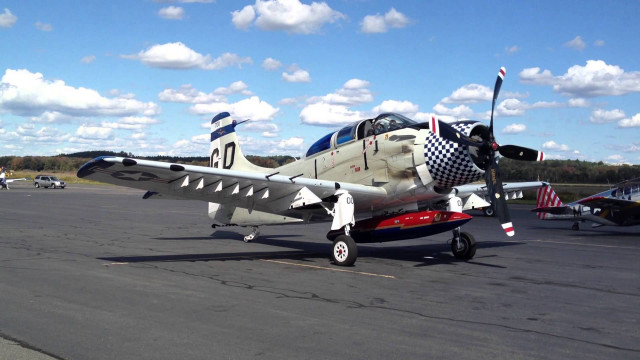 Small airplane airport tarmac clouds free wallpaper - medium preview image