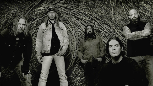 Group men hay pile standing free wallpaper - medium preview image