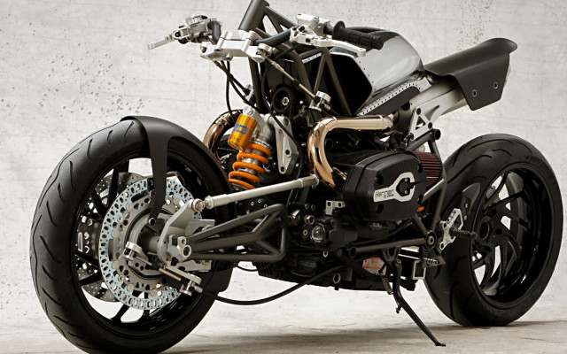 Motorcycle concrete wall black white free wallpaper - medium preview image