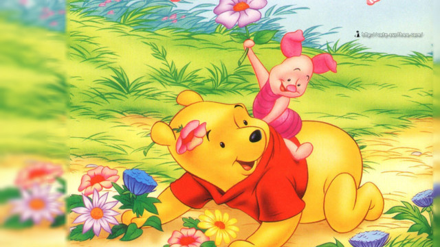 Winnie pooh piglet flower field free wallpaper - medium preview image