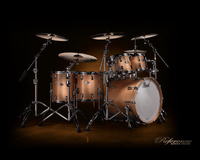 Drumset black brown pearlescent photorealism free wallpaper - medium preview image