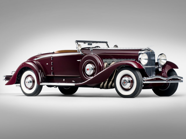 Classic car studio shot gray free wallpaper - medium preview image