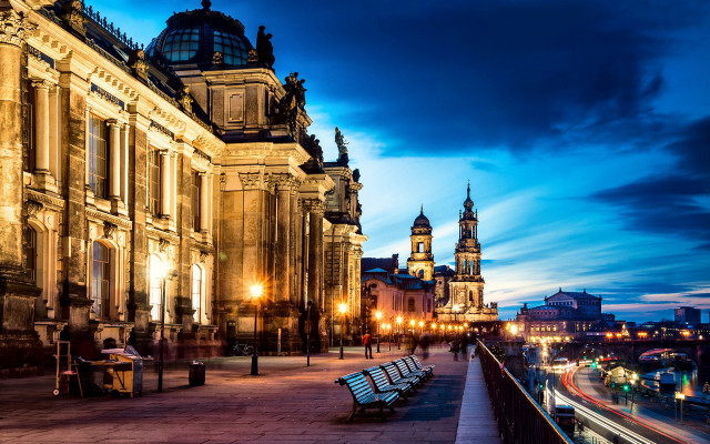 City street nighttime bench clock free wallpaper - medium preview image