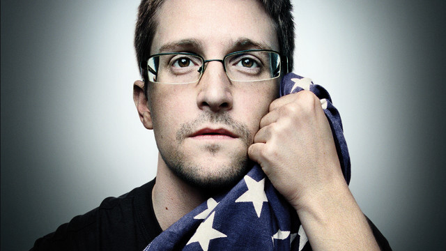 Man glasses scarf posing picture free wallpaper - medium preview image