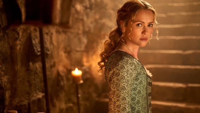 Green dress stone building candle free wallpaper - medium preview image