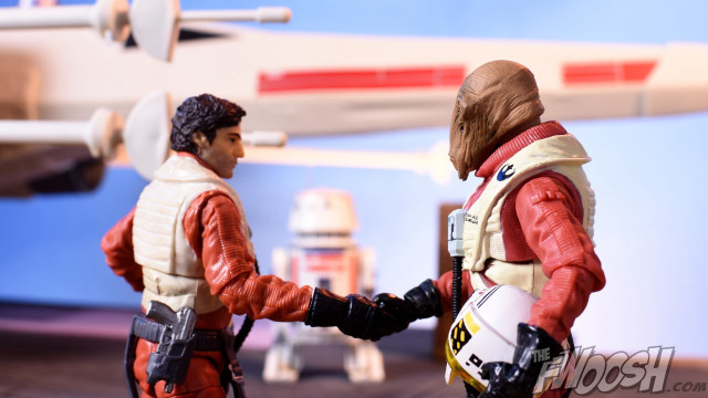 Toy men shaking hands star free wallpaper - medium preview image