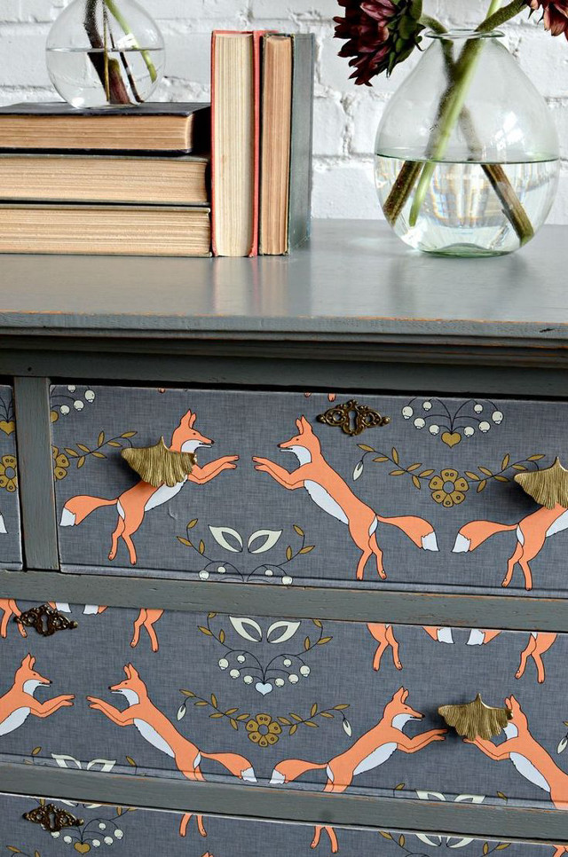 Dresser painted deer vase flowers free wallpaper - medium preview image