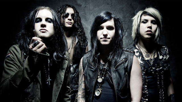 Group long hair piercings pose free wallpaper - medium preview image