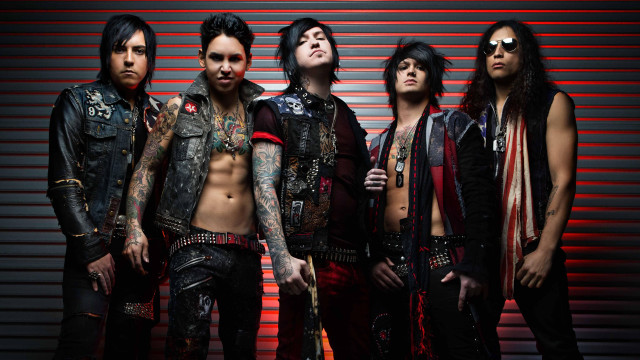 Tattooed men piercings red light free wallpaper - medium preview image