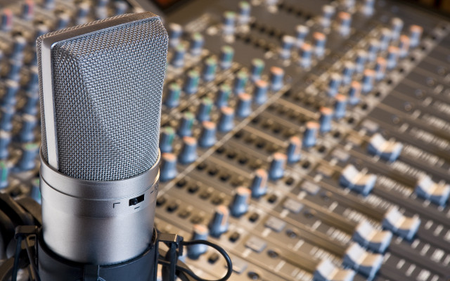 Microphone soundboard studio mixing blur free wallpaper - medium preview image