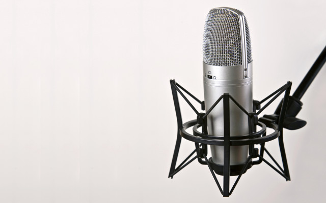 Microphone black stand white background free wallpaper - medium preview image