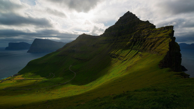 Large green mountain road water free wallpaper - medium preview image